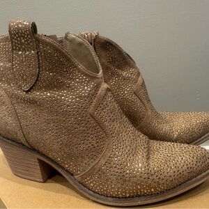 Pierre Dumas Sparkling Brown Ankle Booties
